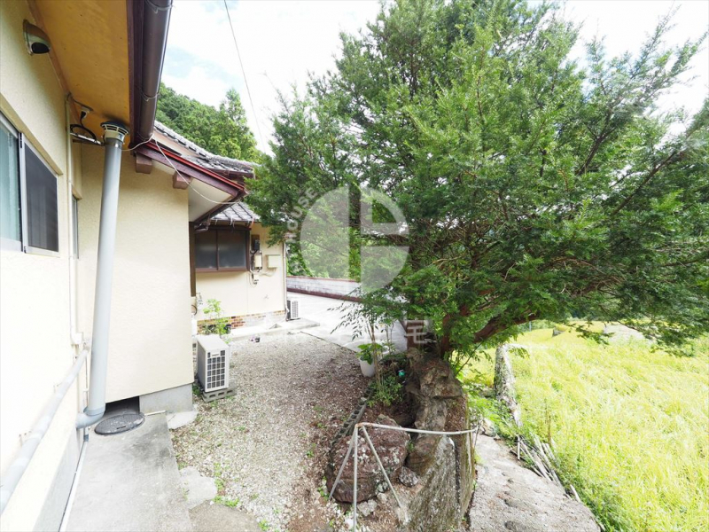 山奥で暮らす仁淀川町大植の平屋 高知県吾川郡仁淀川町大植2651